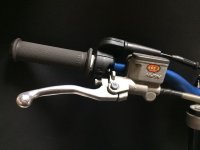 ニッシンマスターシリンダー（フロントブレーキ）