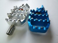 NRSレーシングステップ（ステンレス段付ピンタイプ）